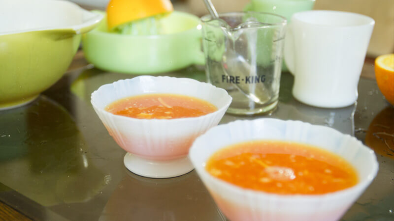 ミルクグラスのオレンジリーマーはこんなに便利！ジュースとゼリーを楽しむ